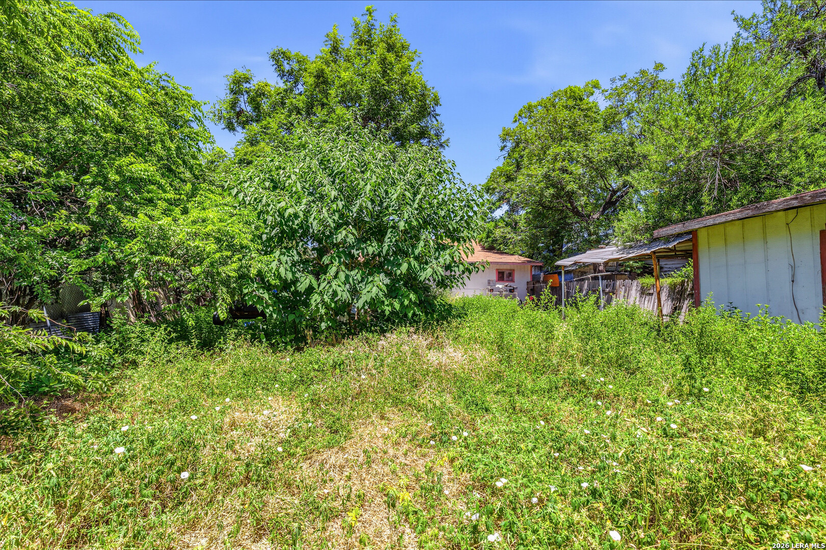 808 S Trinity San Antonio TX 78207