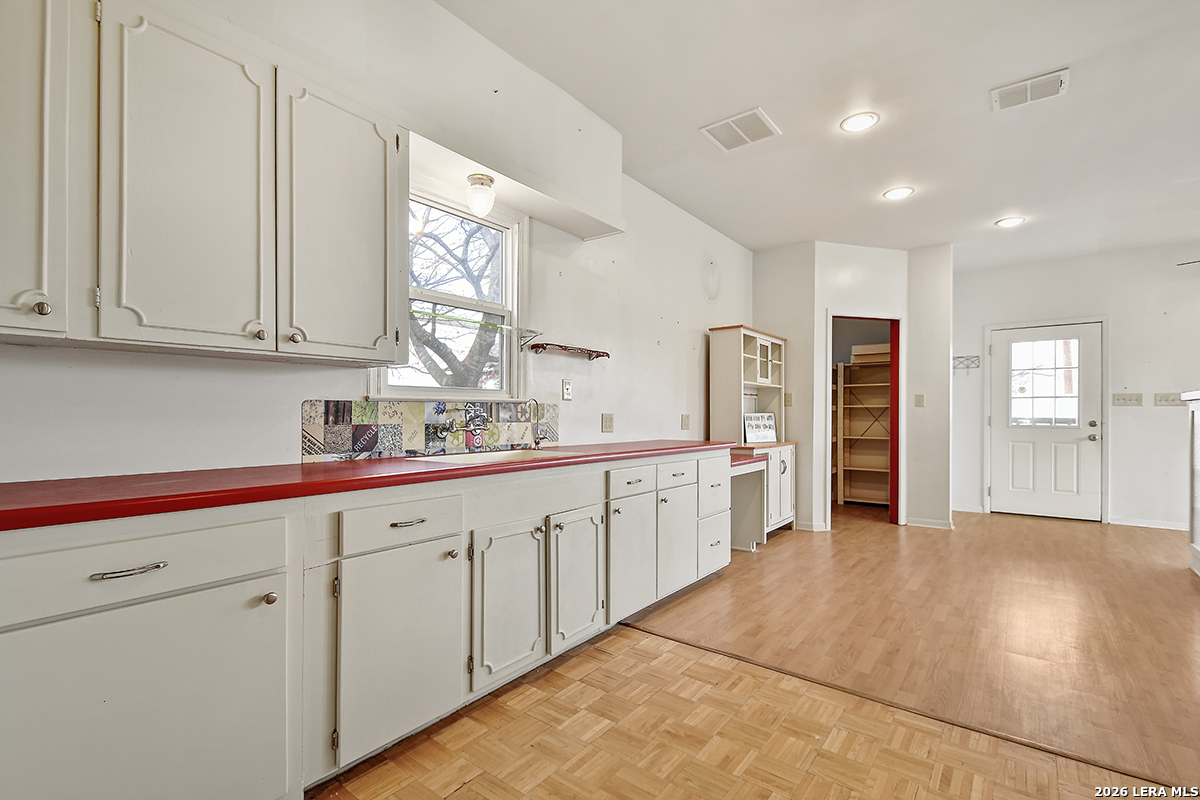 507 Parland Place San Antonio TX 78209