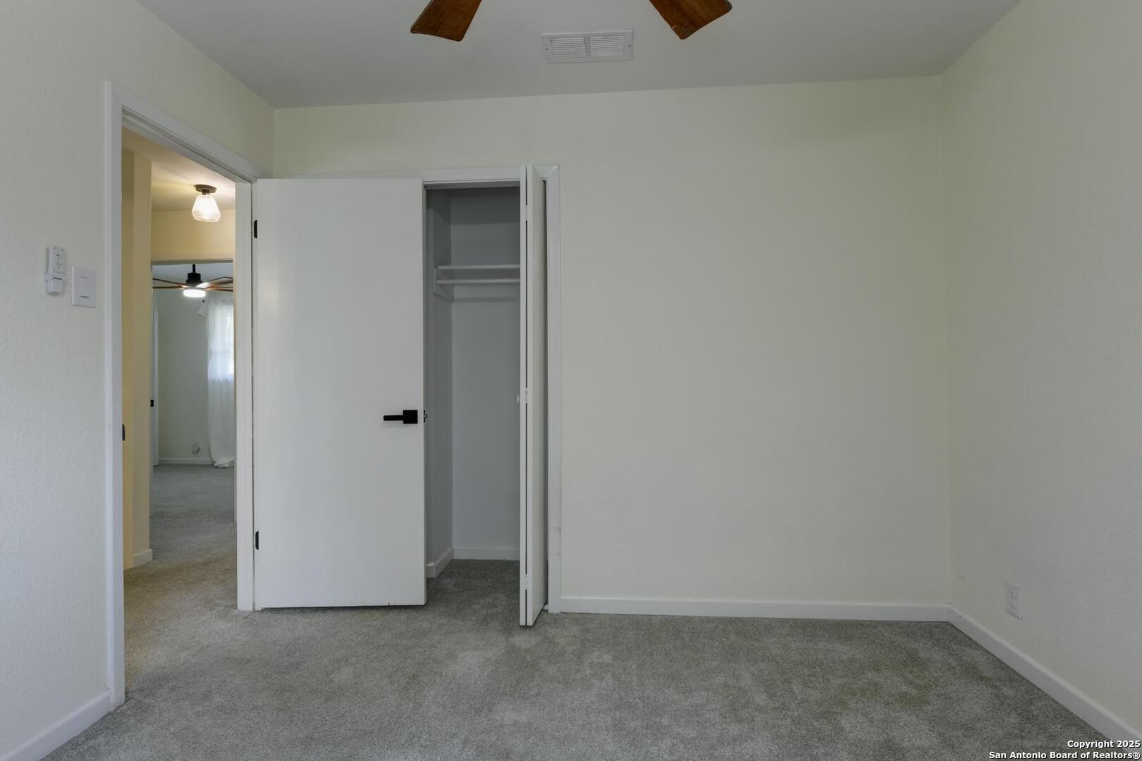 5018 Risada San Antonio TX 78233