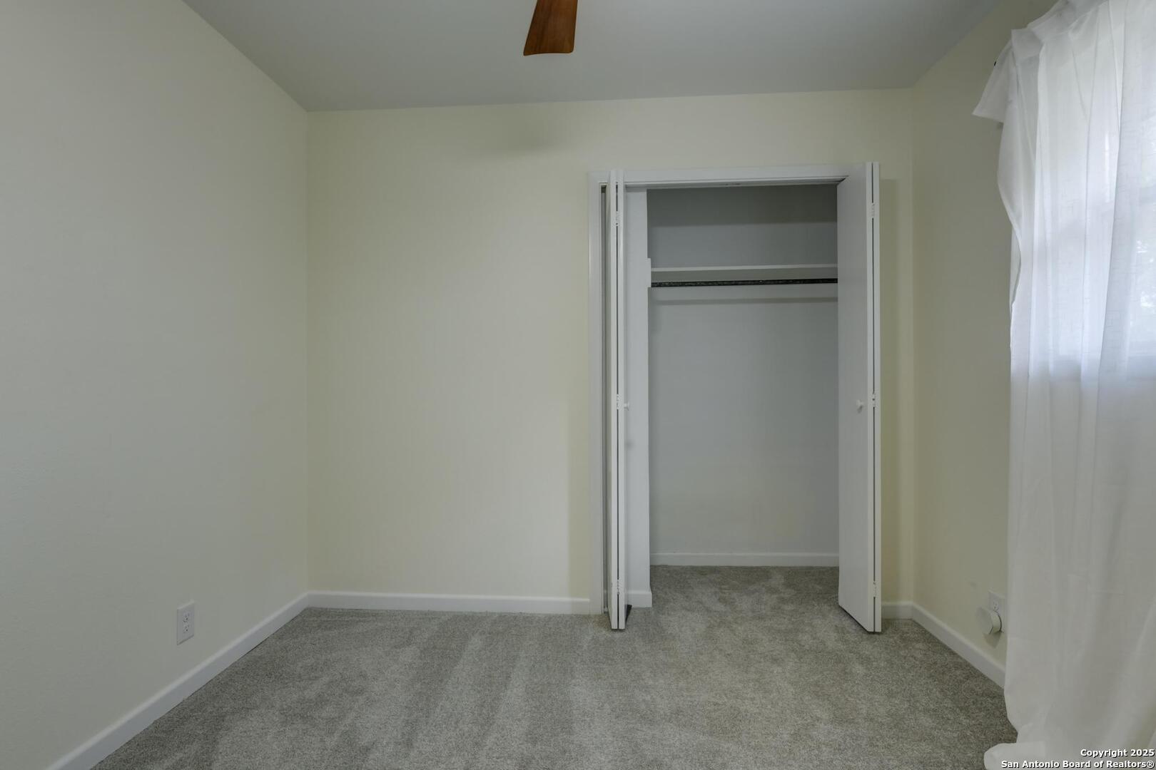 5018 Risada San Antonio TX 78233