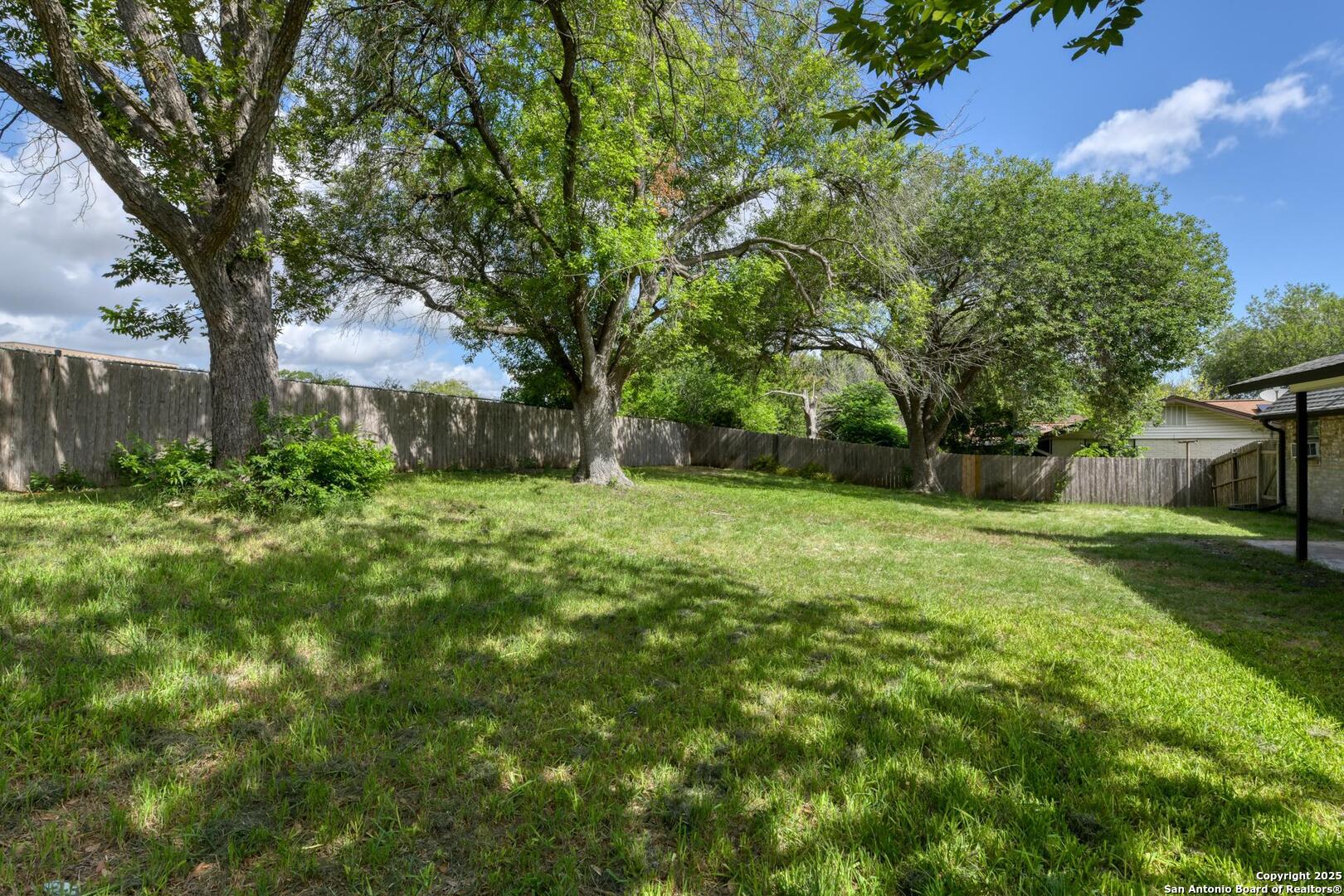 5018 Risada San Antonio TX 78233