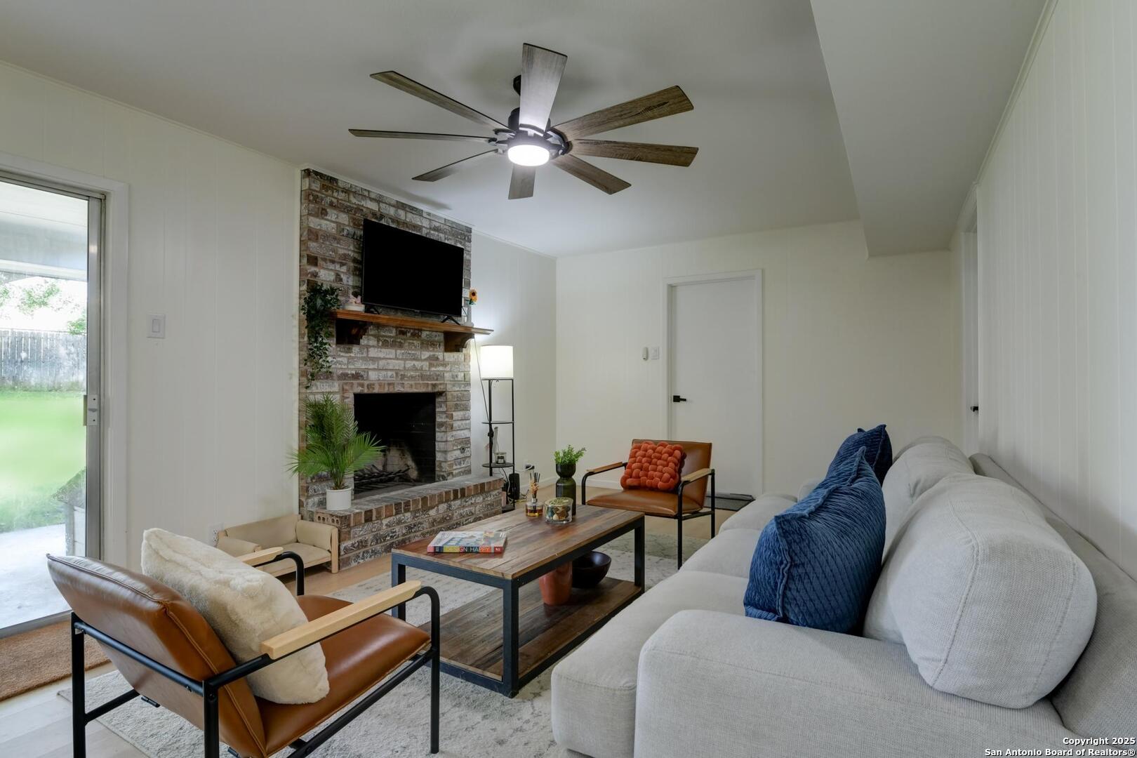 5018 Risada San Antonio TX 78233