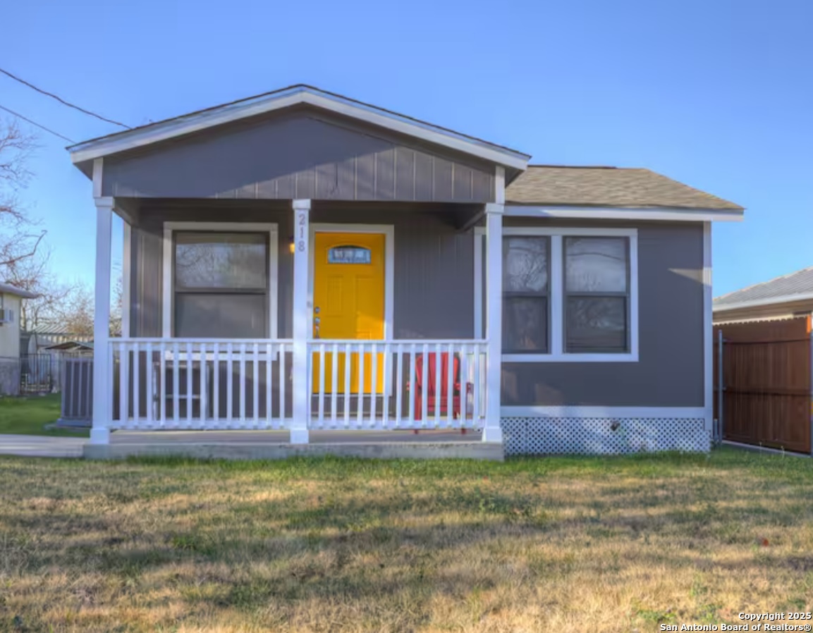 218 S Peach Avenue New Braunfels TX 78130