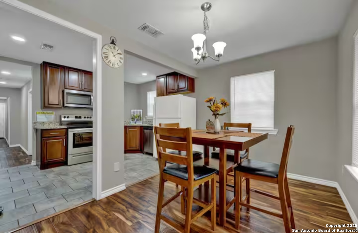 218 S Peach Avenue New Braunfels TX 78130