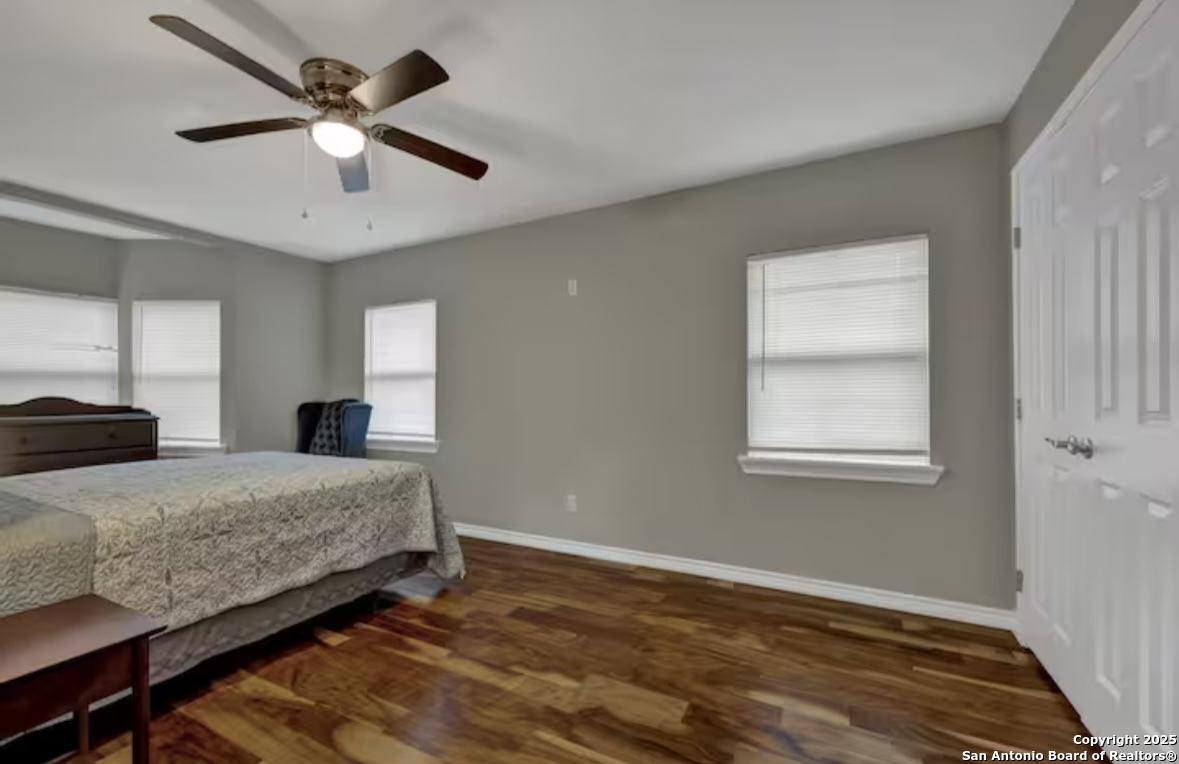 218 S Peach Avenue New Braunfels TX 78130