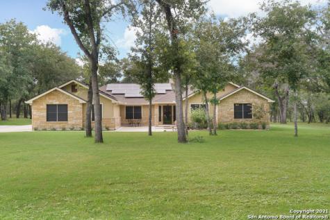 217 Wood Valley Drive Adkins TX 78101