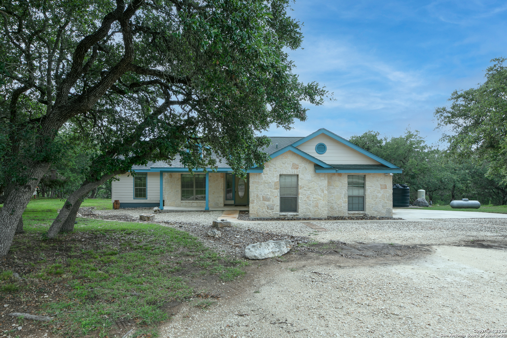 1667 Brushy Creek Drive Lakehills TX 78063