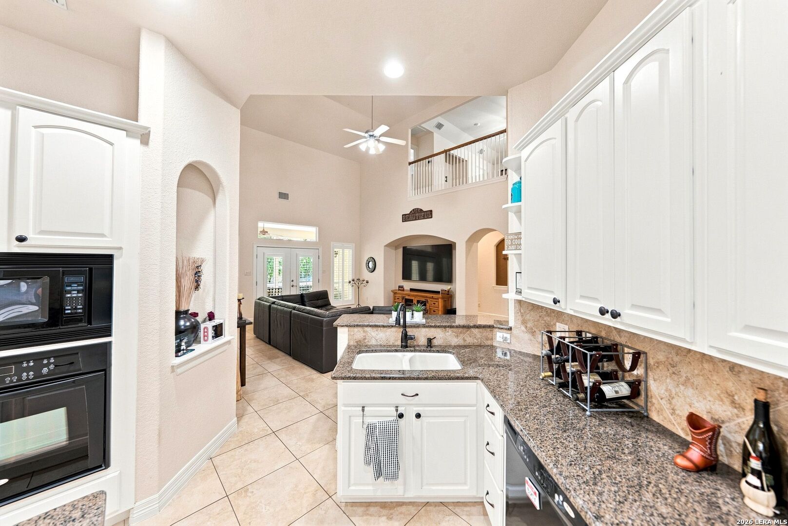 16502 Loma Landing Helotes TX 78023