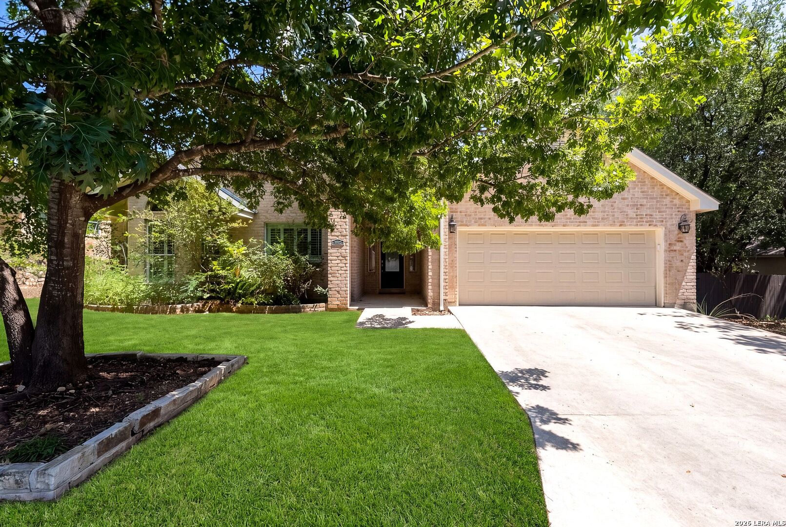 16502 Loma Landing Helotes TX 78023