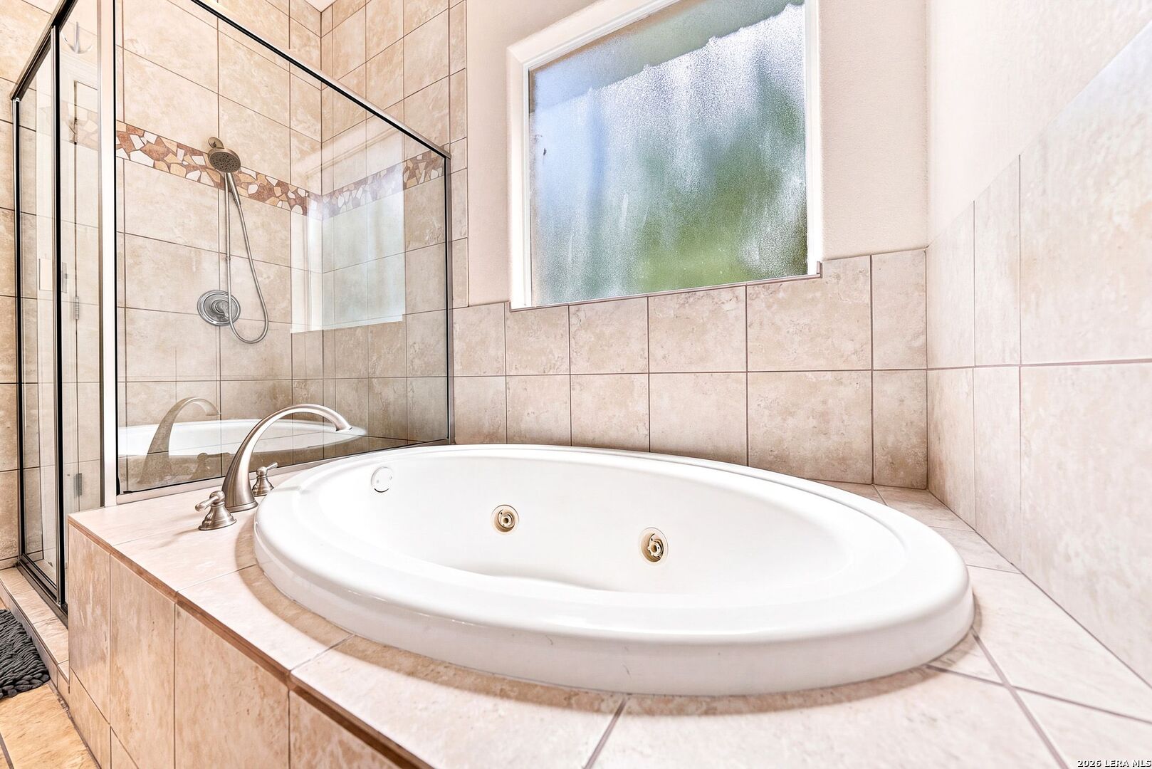 16502 Loma Landing Helotes TX 78023