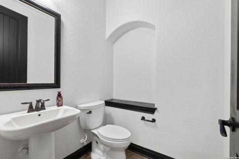 1534 Palmer View San Antonio TX 78260