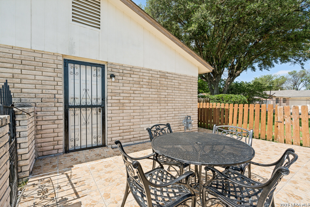 203 Eastover San Antonio TX 78220