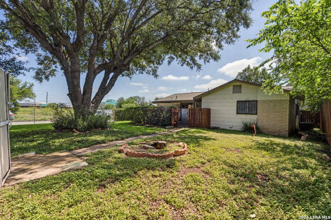 203 Eastover San Antonio TX 78220