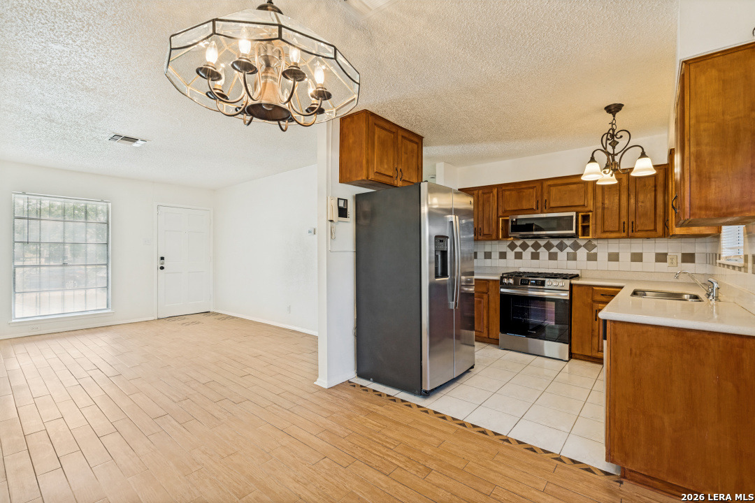 203 Eastover San Antonio TX 78220