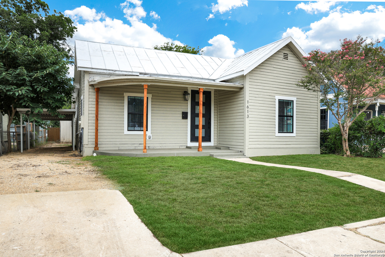 1613 N Olive Street San Antonio TX 78208