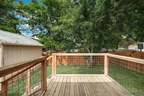 1613 N Olive Street San Antonio TX 78208