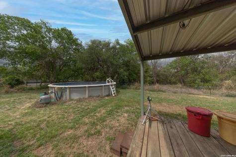 14090 Ted Williams Road Atascosa TX 78002