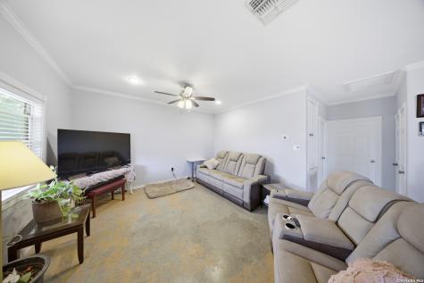 14090 Ted Williams Road Atascosa TX 78002