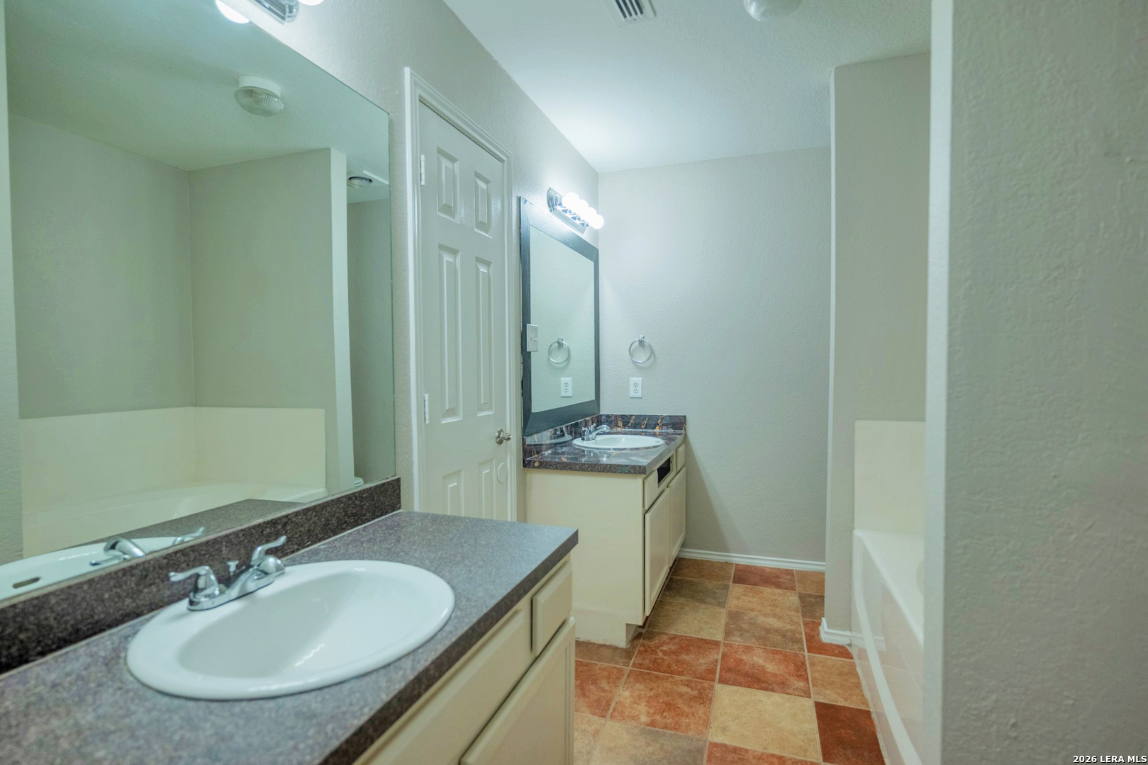 6911 Heathers Way San Antonio TX 78227