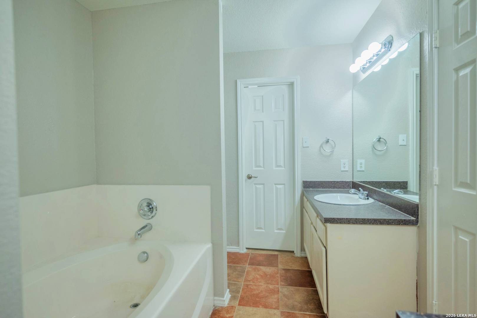 6911 Heathers Way San Antonio TX 78227