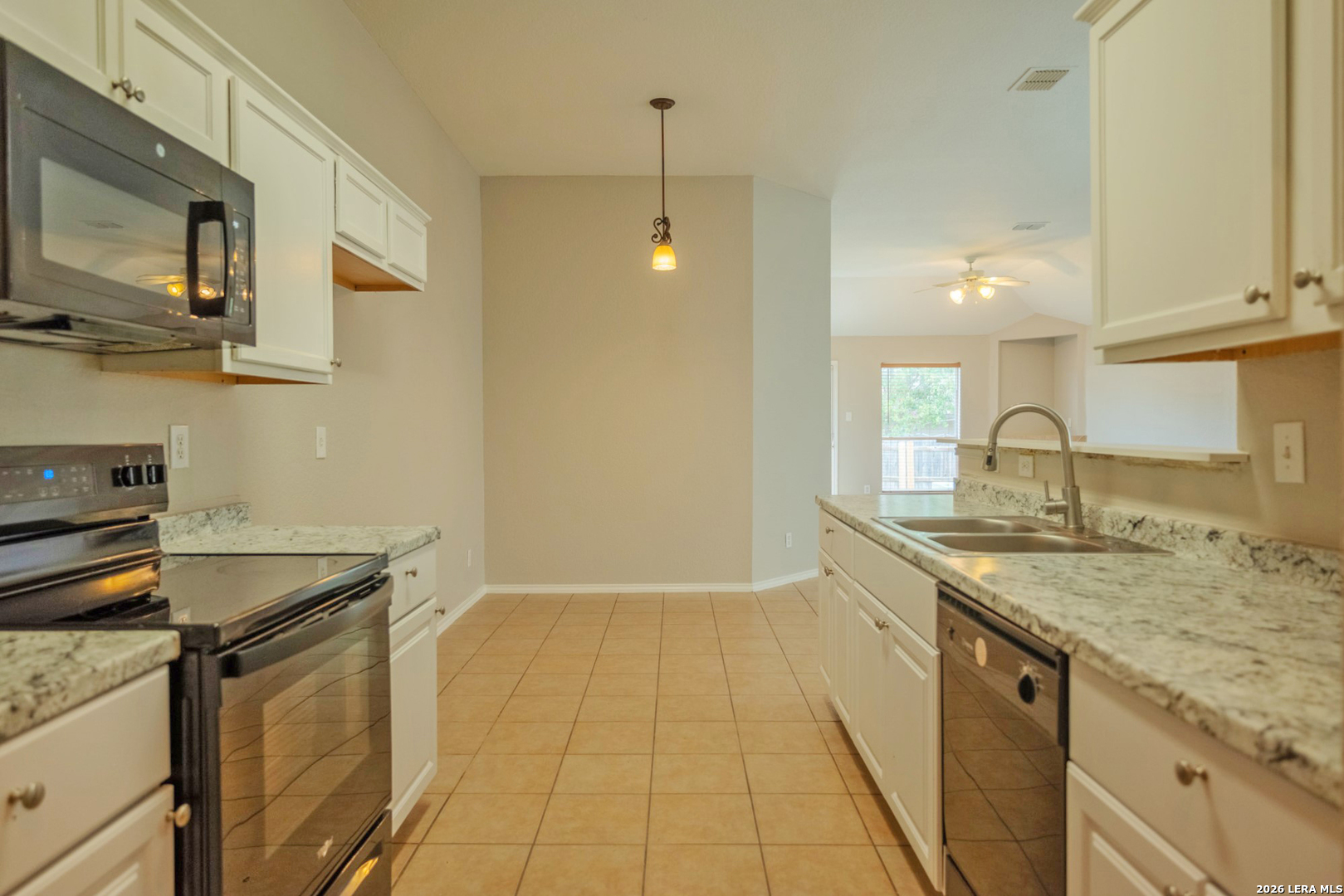 6911 Heathers Way San Antonio TX 78227
