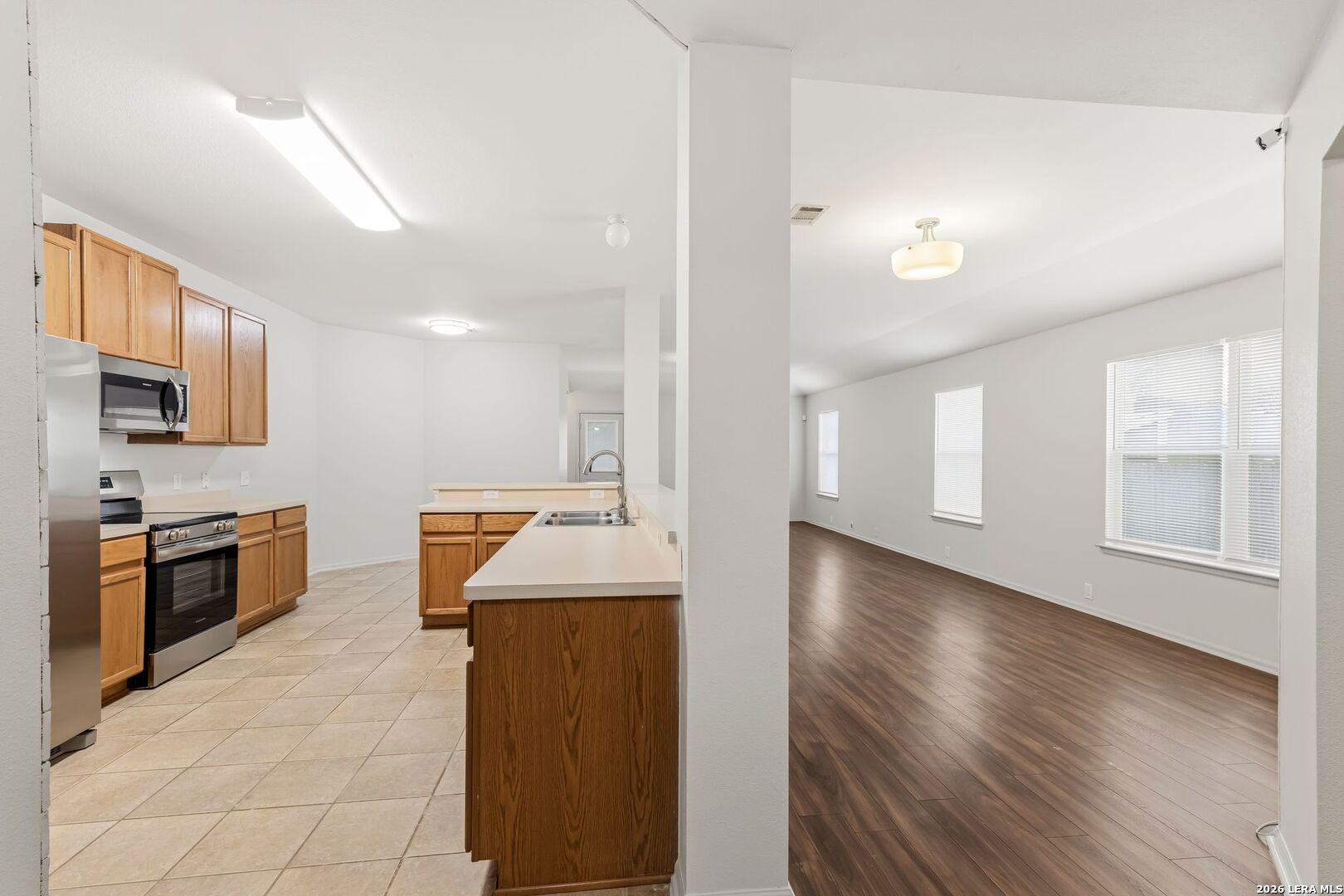 9402 Wolf Point San Antonio TX 78251