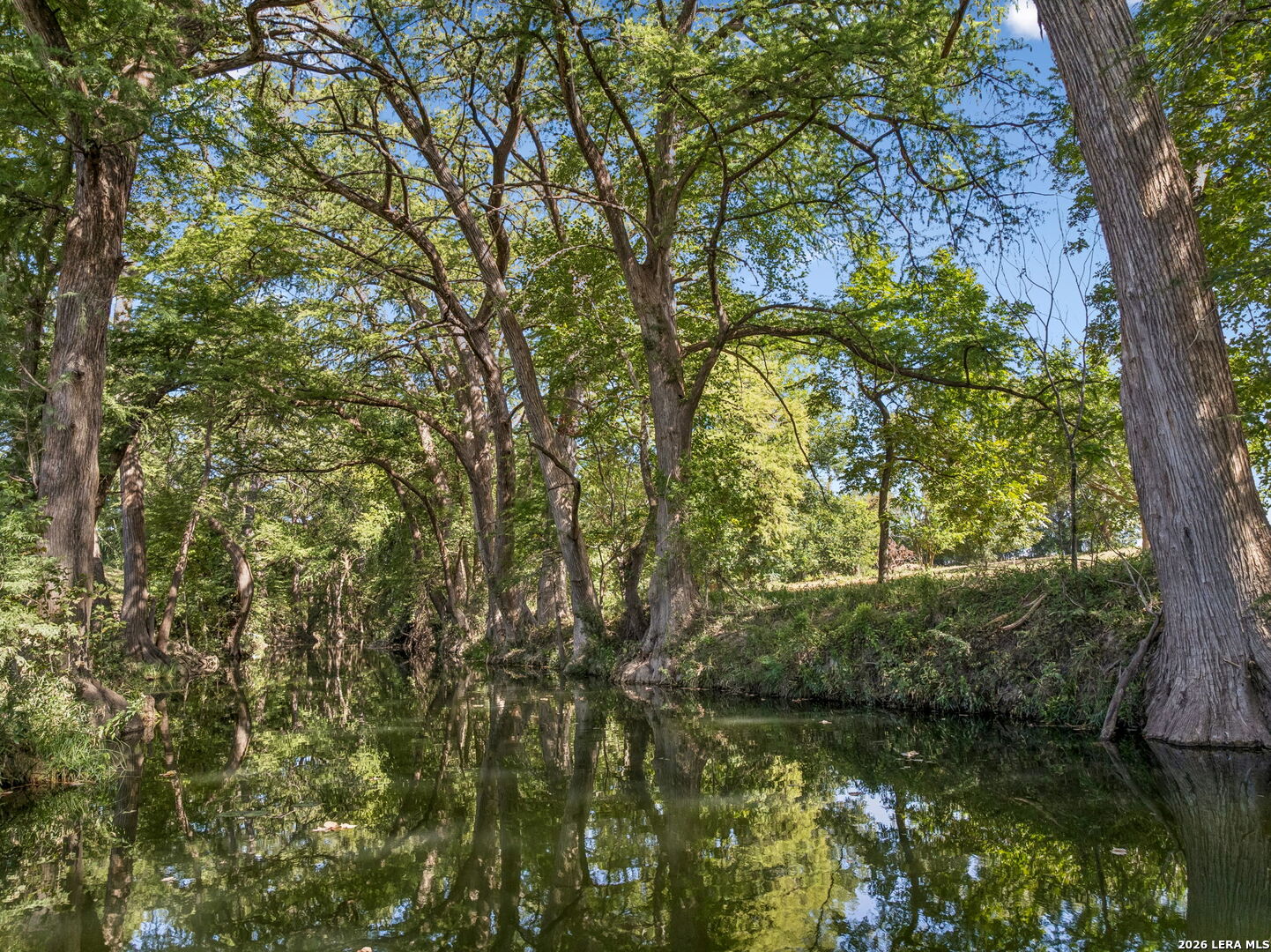 2007 County Road 271 Rio Medina TX 78066