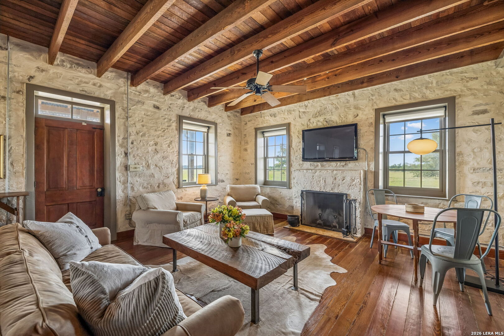 2007 County Road 271 Rio Medina TX 78066
