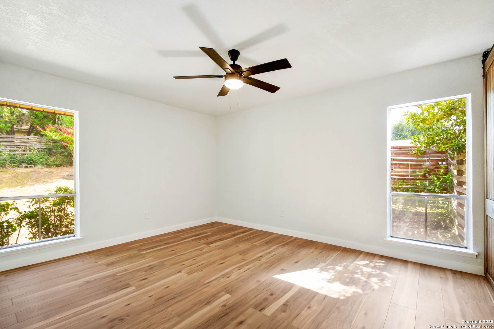 8021 Harper Valley Live Oak TX 78233