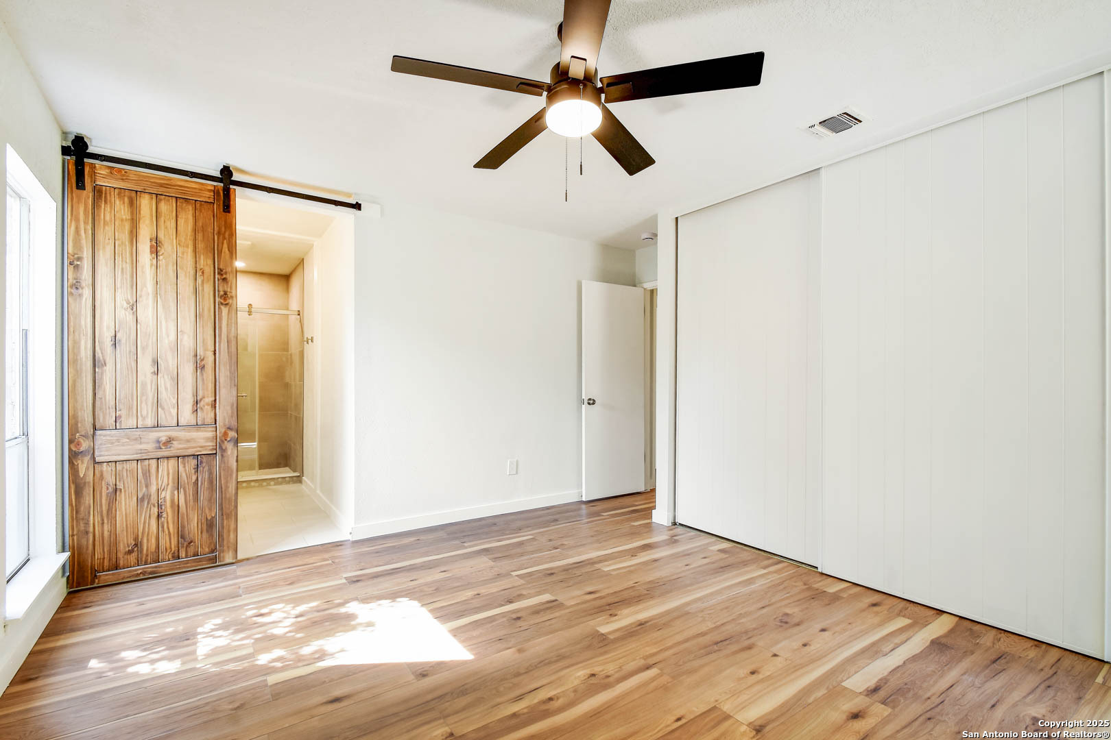 8021 Harper Valley Live Oak TX 78233