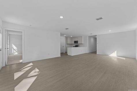 107 Ellendale Place Fredericksburg TX 78624