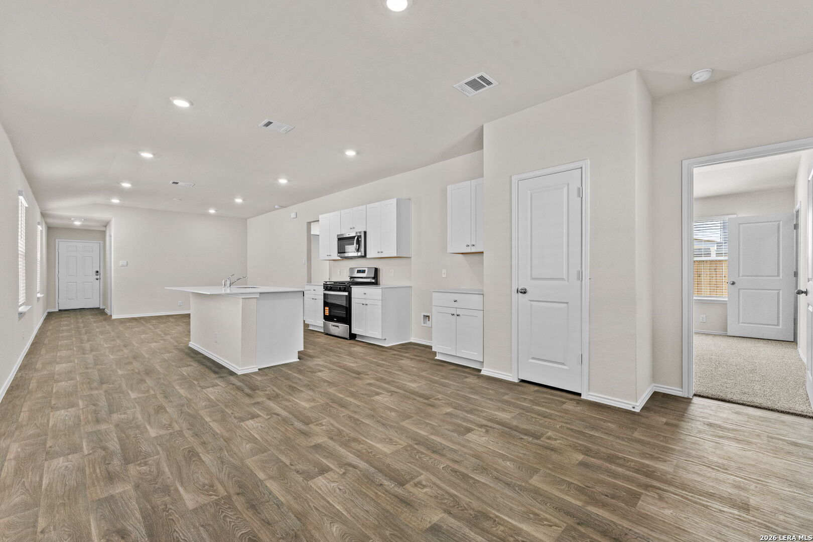 10729 Dazzle San Antonio TX 78252