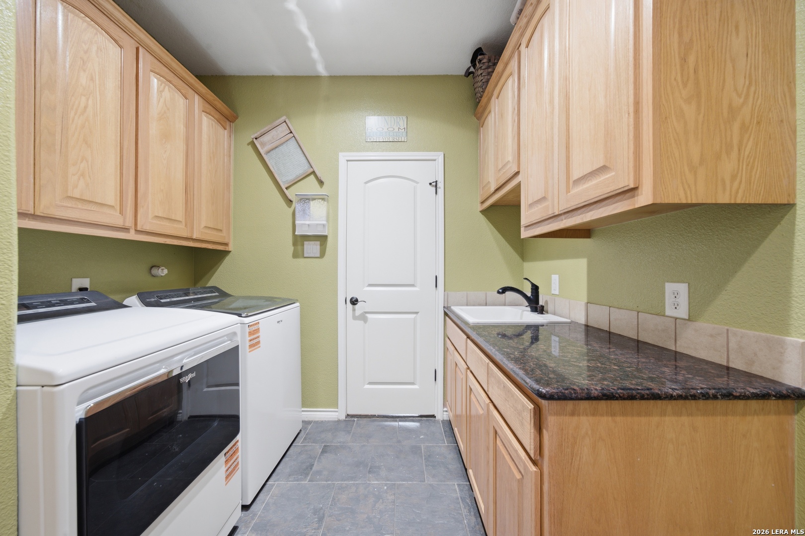 152 Circle Six Drive La Vernia TX 78121