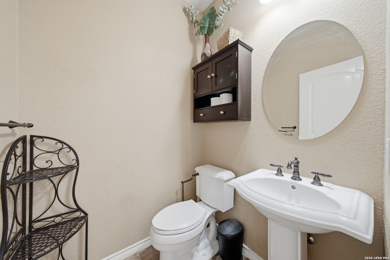 152 Circle Six Drive La Vernia TX 78121