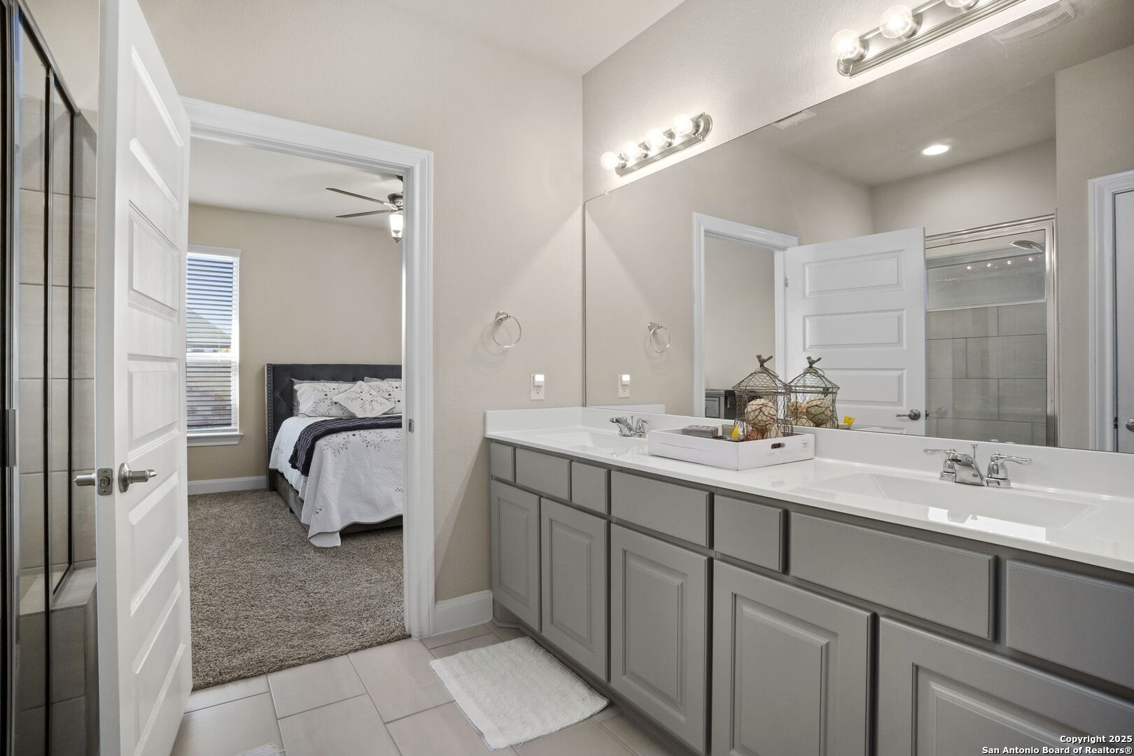 9407 Sundrop Valley San Antonio TX 78254