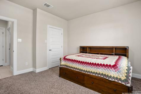 9407 Sundrop Valley San Antonio TX 78254