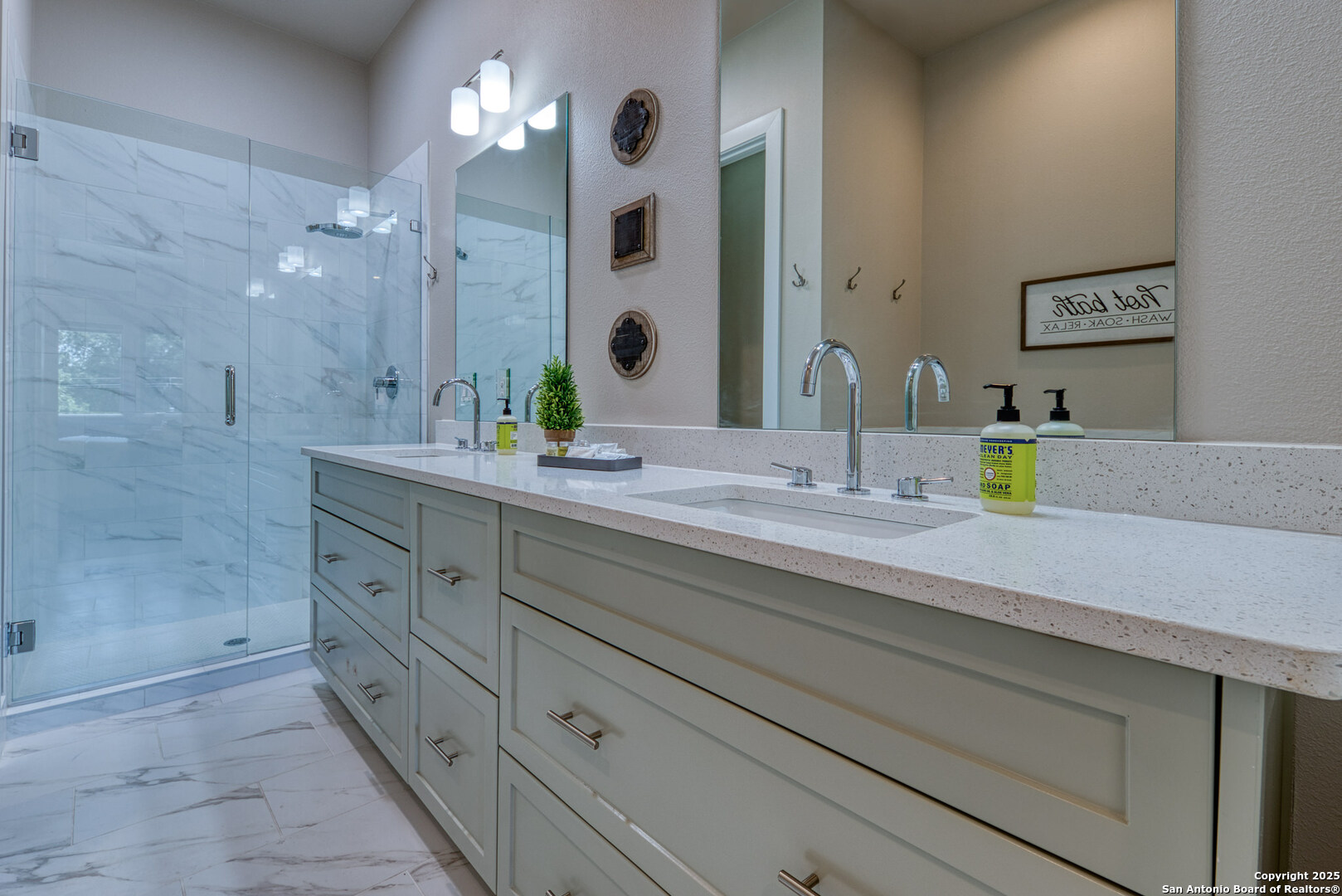 139 Cedar San Antonio TX 78210