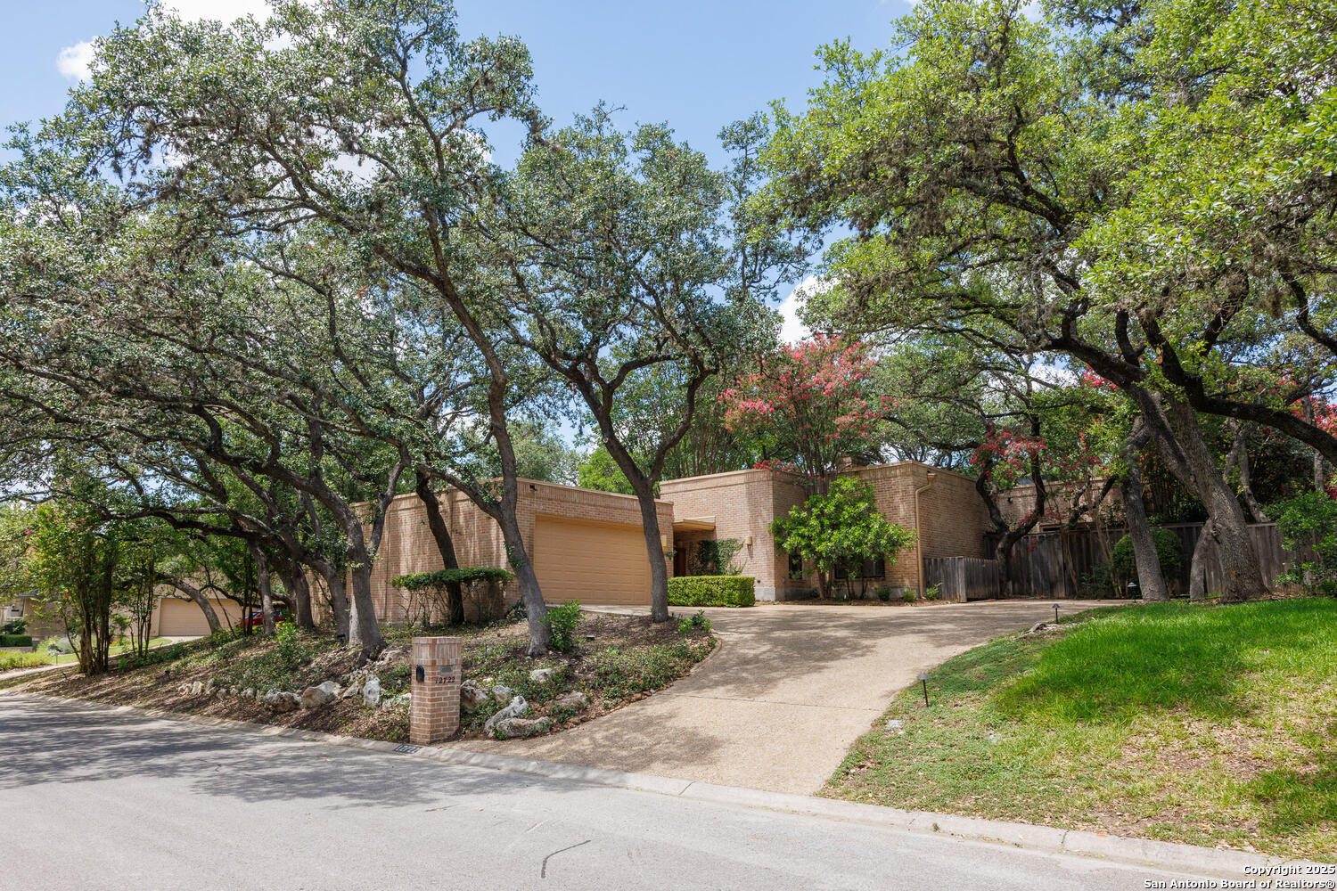 12722 Cranes Mill San Antonio TX 78230