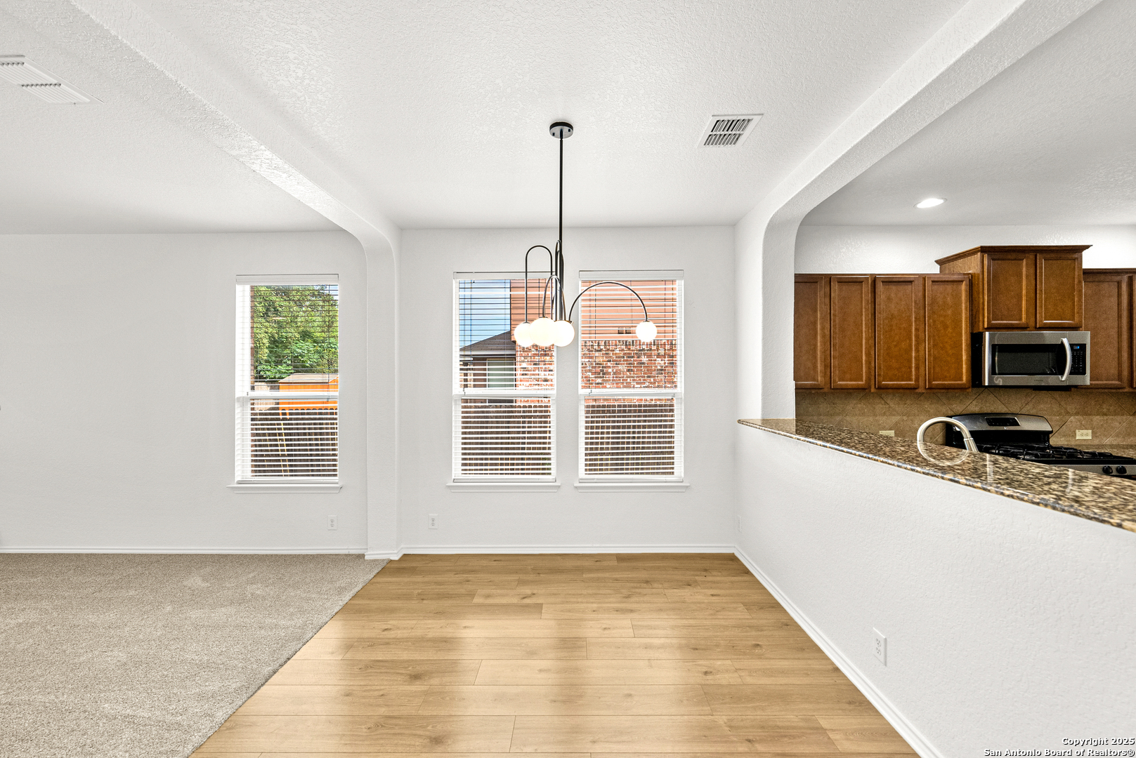 13515 Ashmont Live Oak TX 78233