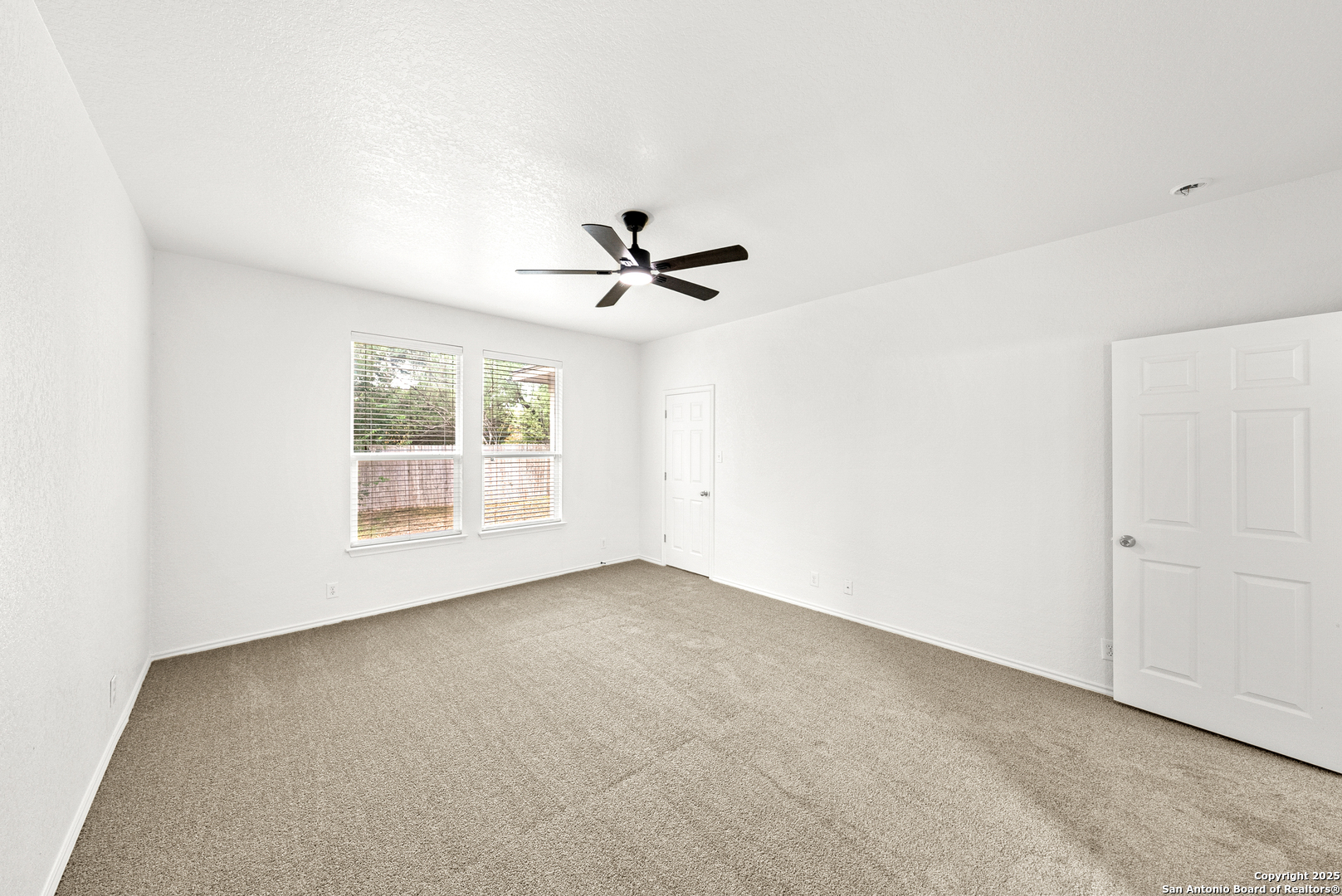 13515 Ashmont Live Oak TX 78233