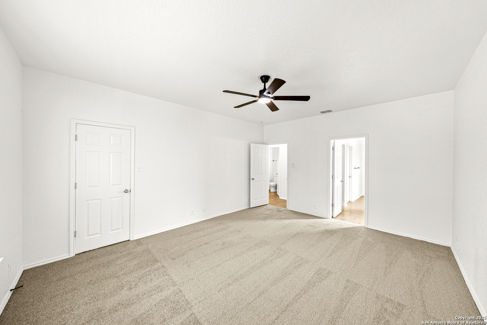 13515 Ashmont Live Oak TX 78233