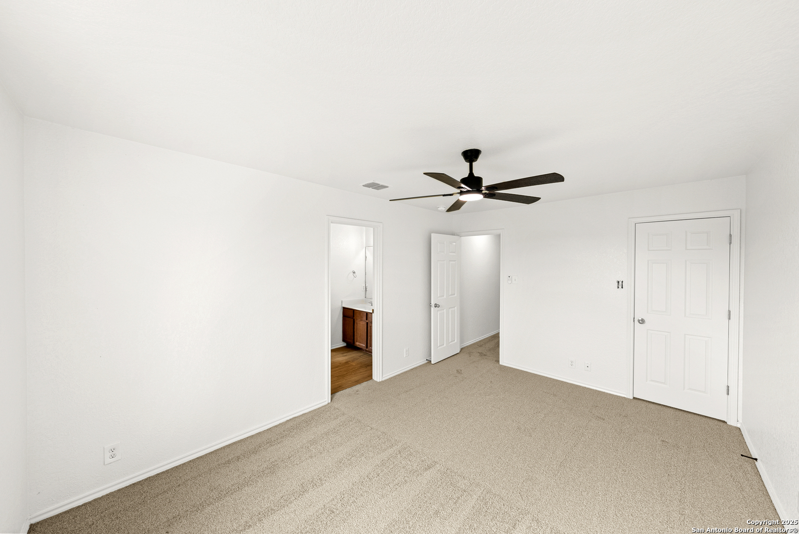13515 Ashmont Live Oak TX 78233