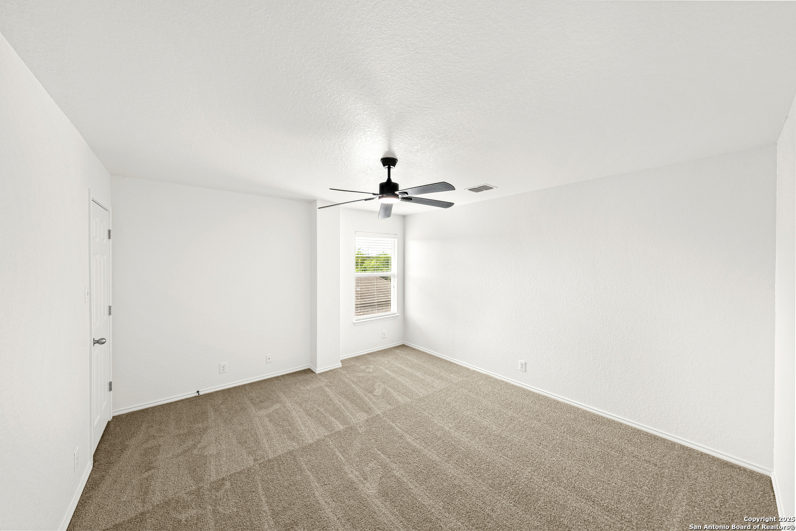 13515 Ashmont Live Oak TX 78233