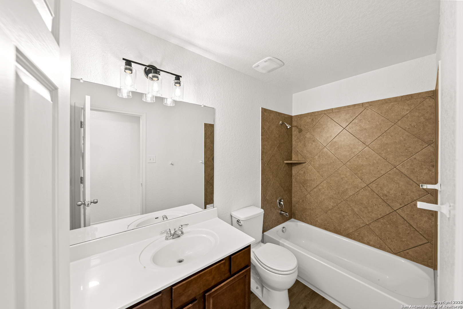 13515 Ashmont Live Oak TX 78233