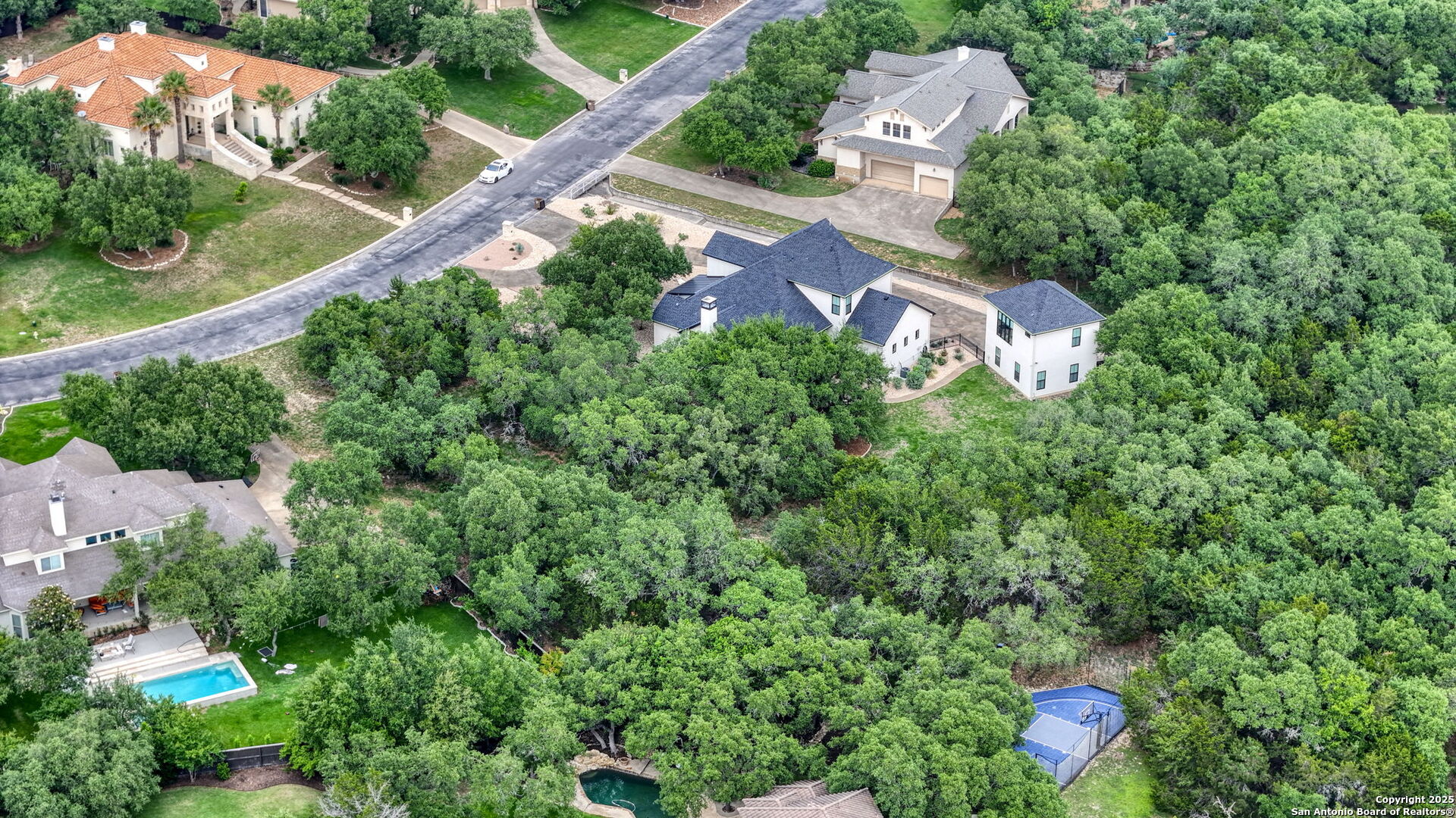 8040 Colonial Woods Boerne TX 78015