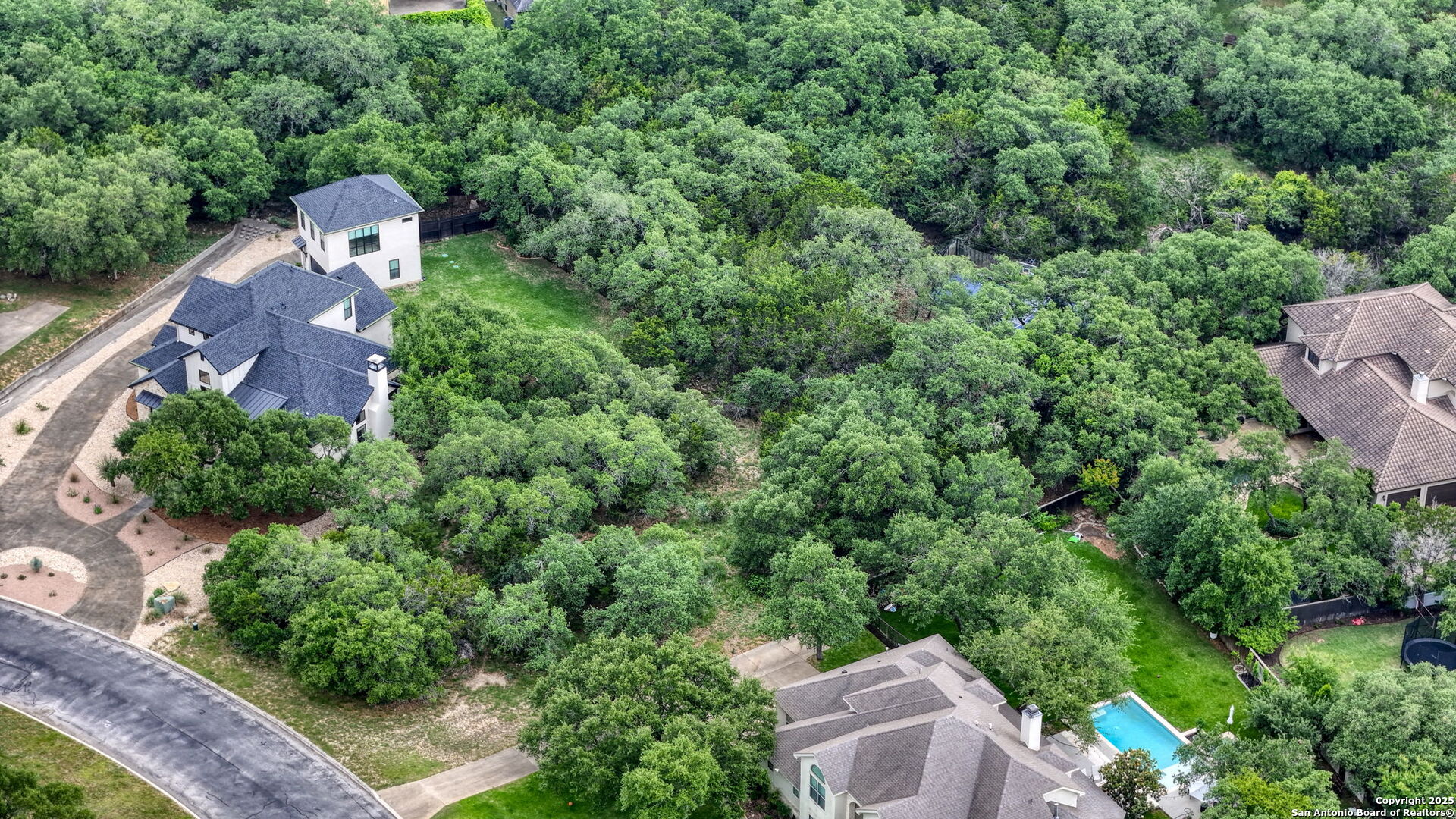 8040 Colonial Woods Boerne TX 78015