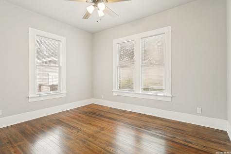 1205 Burnet Street San Antonio TX 78202