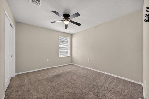 5811 Bridle Bend San Antonio TX 78218