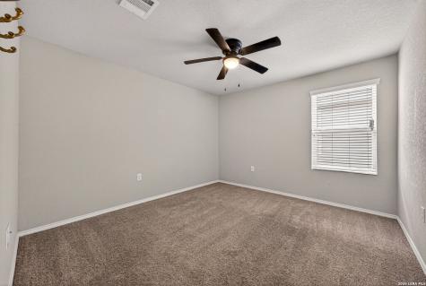 5811 Bridle Bend San Antonio TX 78218