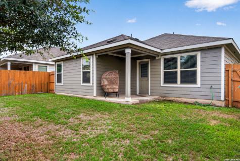 5811 Bridle Bend San Antonio TX 78218